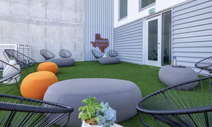 West End Hotel | 2-Bedroom/2 Bath Suite in Marvelous Austin!