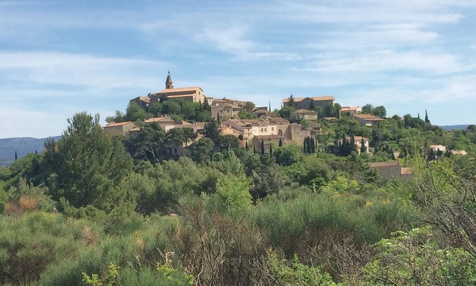 Crillon-le-Brave House | 2 bedroom accommodation in Crillon-le-Brave