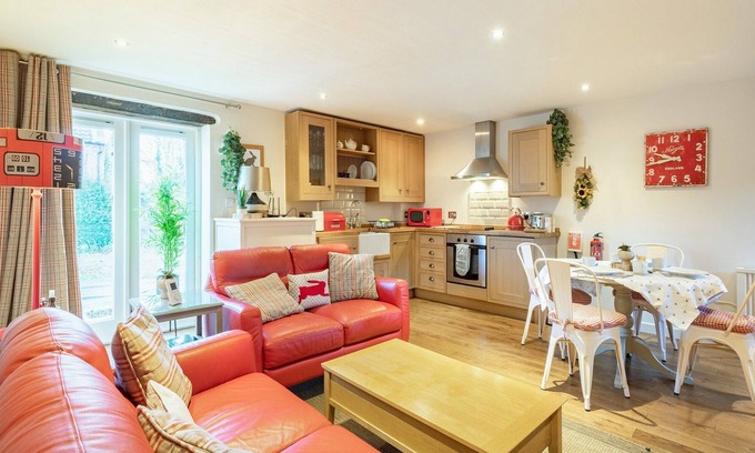 North Walsham Cottage | 2 bedroom accommodation in Suffield, near North Walsham