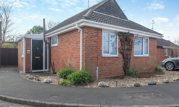 Sutton Bridge Cottage | 2 bedroom accommodation in Sutton Bridge