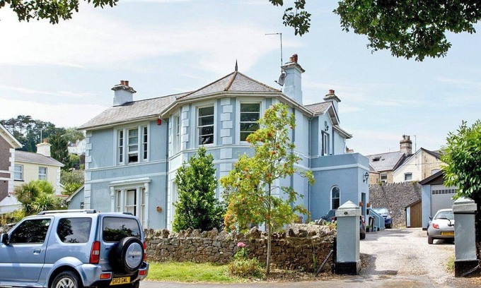 Liverton Cabin | 2 bedroom accommodation in Newton Abbot
