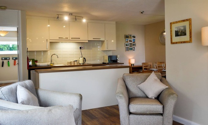 Y Felinheli Cottage | 2 bedroom accommodation in Y Felinheli