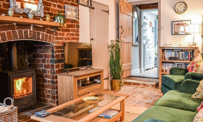 Halesworth Cottage | 2 bedroom accommodation in Halesworth