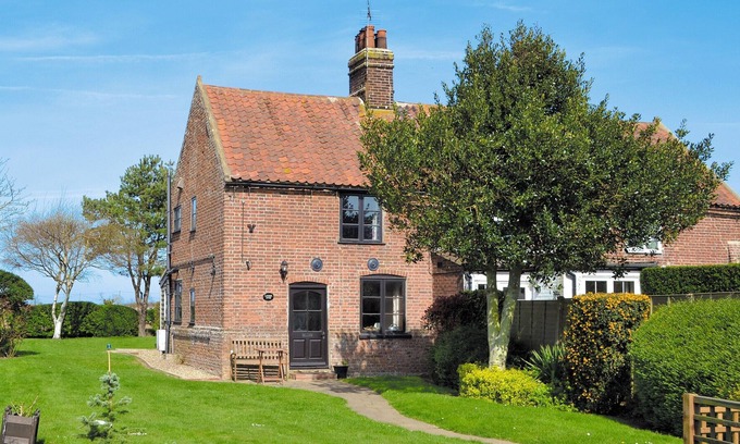 Happisburgh Cottage | 2 bedroom accommodation in Happisburgh