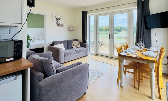 Huntingdon Cottage | 2 bedroom accommodation in Pidley, near Huntingdon