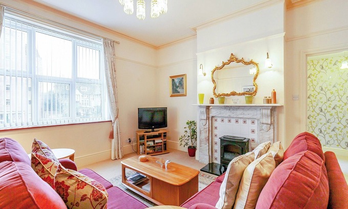 Eastbourne Cottage | 2 bedroom accommodation in Eastbourne