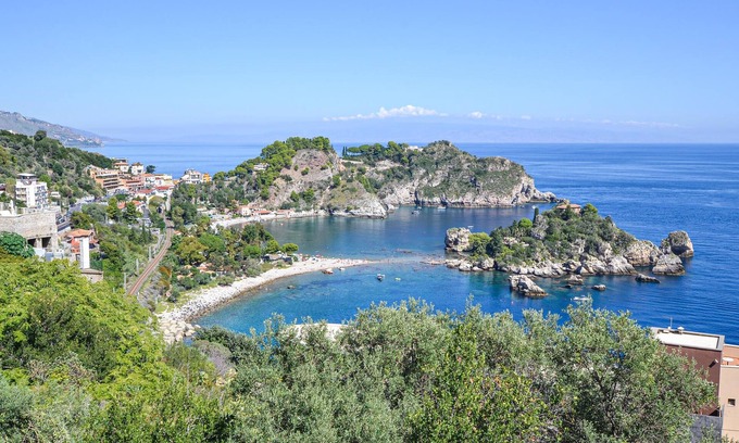 Sant'Anna Apartment | 2 bedroom accommodation in Mascali (CT)