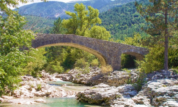 Sablet House | 2 bedroom accommodation in Sablet