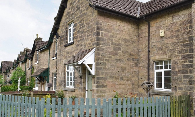 Rowsley Cottage | 2 bedroom accommodation in Rowsley, near Matlock