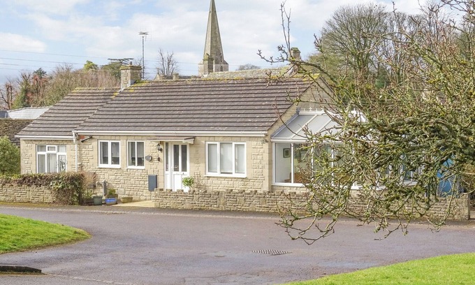 Stroud Cottage | 2 bedroom accommodation in Bisley, near Stroud