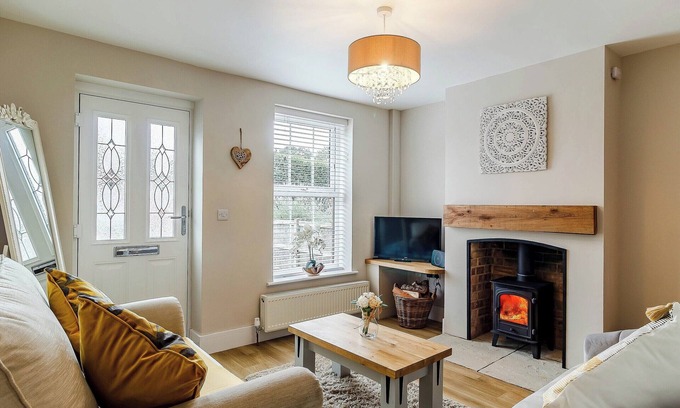 Holt Cottage | 2 bedroom accommodation in Holt