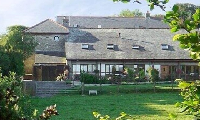 Hele Cottage | 2 bedroom accommodation in Muddiford, near Barnstaple