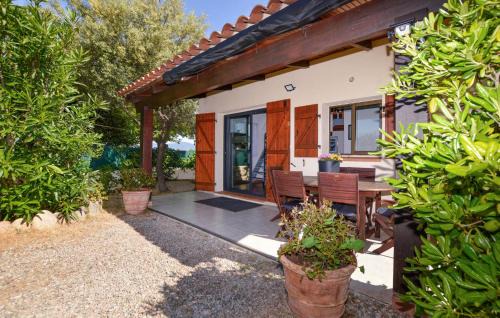 Molini House | 2 Bedroom Awesome Home In Albitreccia
