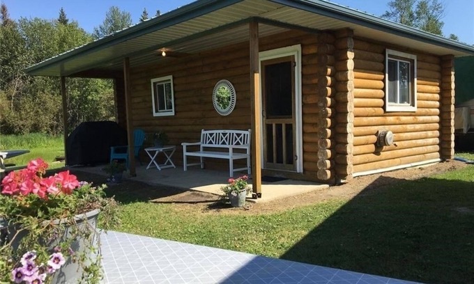 West Central Saskatchewan Cabin | 2 Bedroom Cabin at Delaronde Resort - Cabin #2