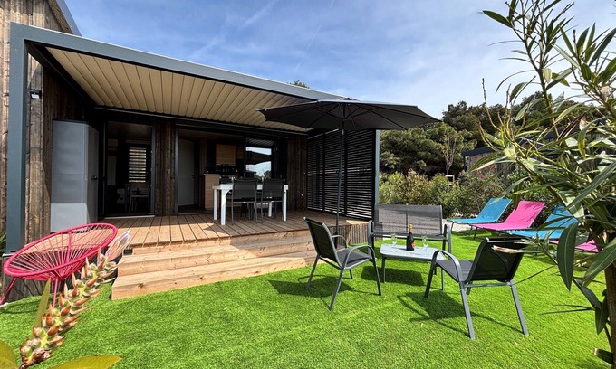 Agde Ski Chalet | 2-bedroom chalet near beaches and Canal du Midi