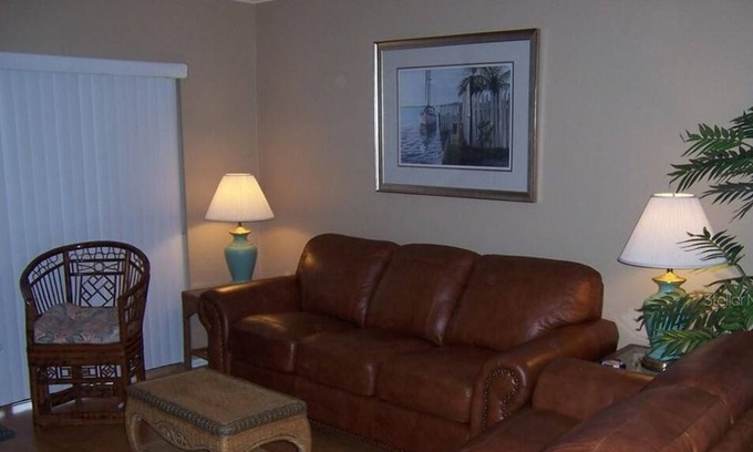 Oldsmar Condo | 2 Bedroom Condo L-93741 by Houzlet