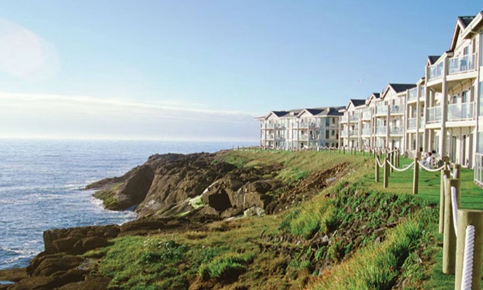 Depoe Bay Resort | 2-bedroom condo on bluffs. Whale Watching, Pool, hot tub, fitness and game room