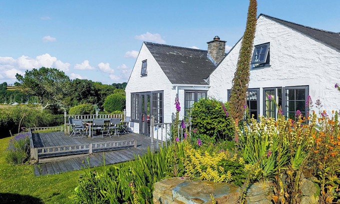 St. Just in Roseland Cottage | 2 bedroom accommodation in St Just in Roseland