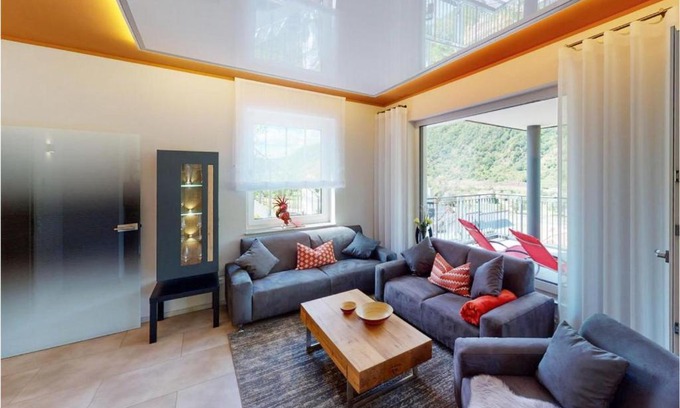 Kurrenberg Apartment | 2 Bedroom Gorgeous Apartment In Burgen