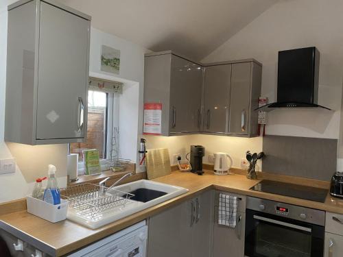 Tilney Fen End House | 2 bedroom Holiday home in Norfolk private field