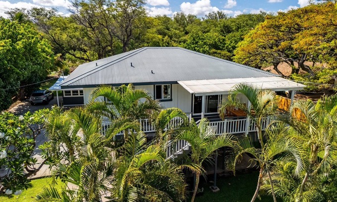 Kamuela House | 2 bedroom home minutes to world class beaches, surf, scuba, snorkeling & golf!