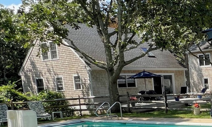 Katama House | 2-bedroom home with Pool and Tennis/Pickleball Court