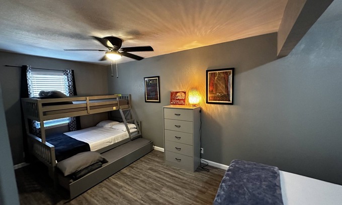 Alta Vista Apartment | 2-Bedroom in the Heart of SA