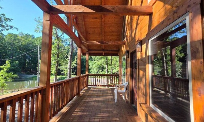Board Camp Cabin | 2 bedroom +loft, 3 miles to WPG, ATV Rentals Avail