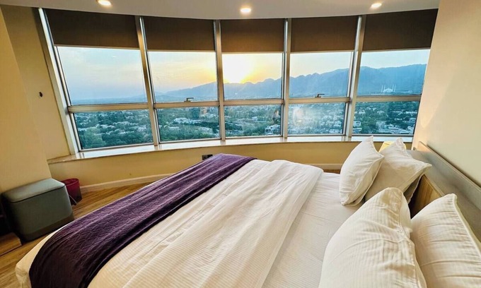 Blue Area Apartment | 2 bedroom luxury apartment in centaurus islamabad