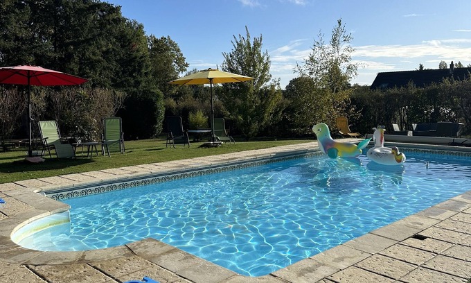 Monteaux House | 2 Bedroom Private vacation home in Monteaux