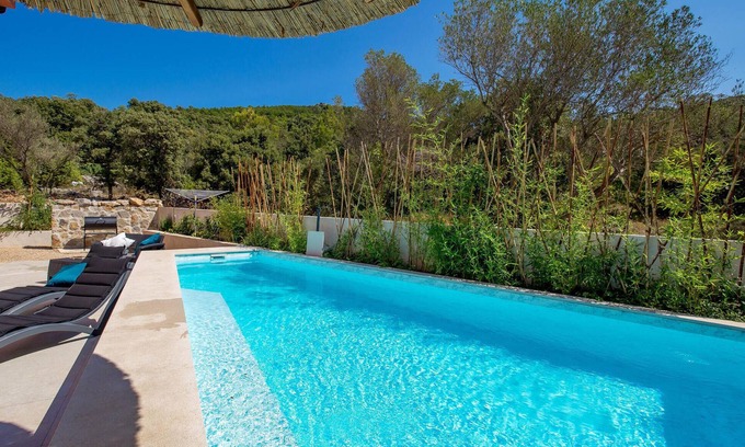 Miholascica House | 2 bedroom stunning home in Miholascica