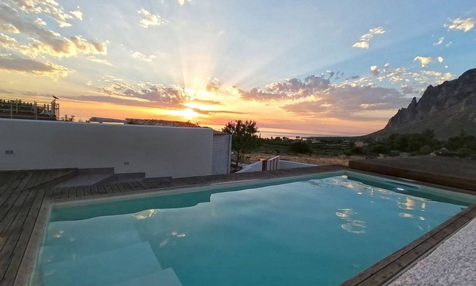 Cornino Villa | 2 Bedroom Villa in Scurati
