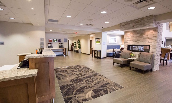 Bairdford Hotel | 2 Connecting Suites at a Hotel