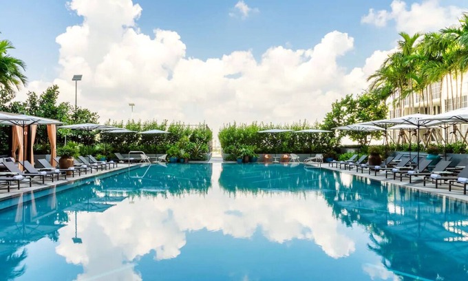 Midtown Hotel | 2 Cosmopolitan Units near Miami's Finest Arts | Pool, Fitness, Tennis Court