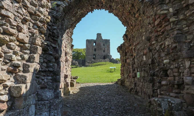 Norham Cottage | 2 CROSS VIEW, pet friendly, character holiday cottage in Norham