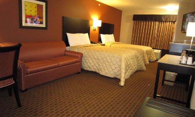 Monmouth Junction Hotel | 2 Double Beds with Free Breakfast, Close to Menlo Park Mall