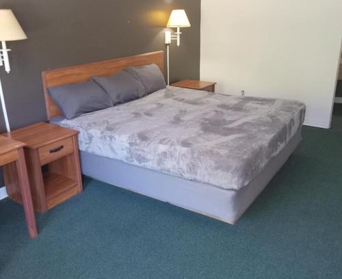 Livingston Apartment | 2 Double Beds Hotel Studio 212