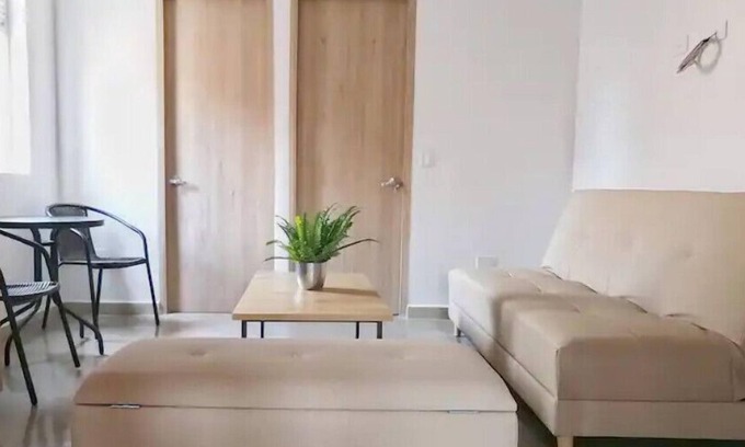 La America Apartment | ☆ 2 EMVIROMENTS near LAURELES ❤ ☆ 1bed+1sofabed