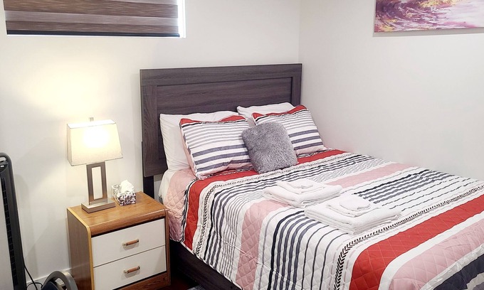 Fort Gary Apartment | 2 LUXURY BEDROOM IN BASEMENT FOR 4 PEOPLE !