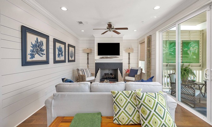 Epworth Acres Condo | 2 Pools! 3BR, 2.5BA, Stunning Complex