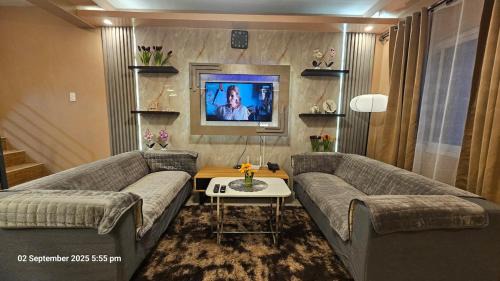 Lucban House | 2 room,1 cr, urban, 4 ppl near Highway town proper