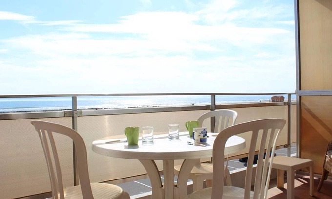 Port-la-Nouvelle Apartment | 2-room apt 10m from the beach with parking - Port-la-Nouvelle