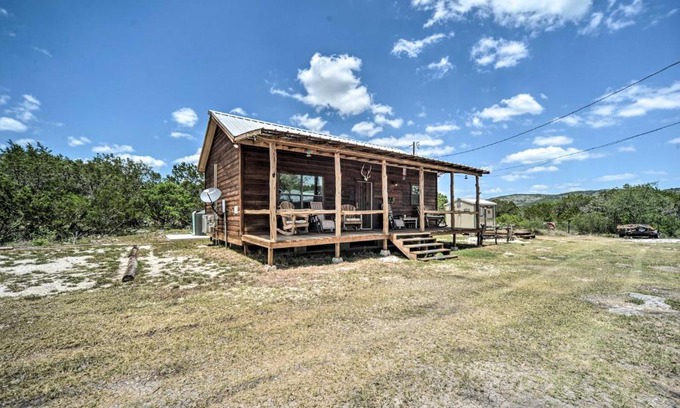 Sabinal House | 2 Rustic Cabins with Porches on Remote Ranch!