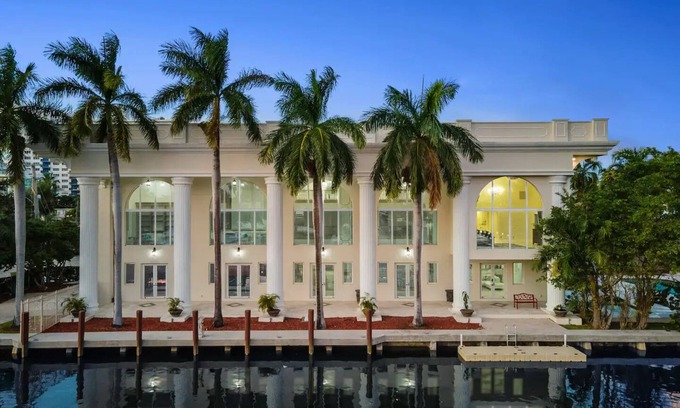 Idlewyld House | 20,000 sq Estate Home - Las Olasnn