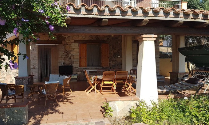 Tertenia Apartment | 200 mt SEA HOLIDAY HOUSE A FEW STEPS CHARACTERISTIC BEACH