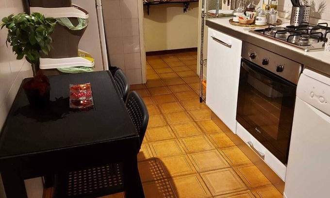 Careggi Rifredi Apartment | 200m Tramway (centre, railway station, airport, motorway). Supermarket 20m away