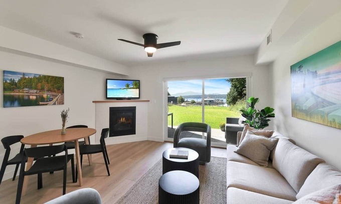 Hornby Island Apartment | #211 Heron at Hornby Island Resort