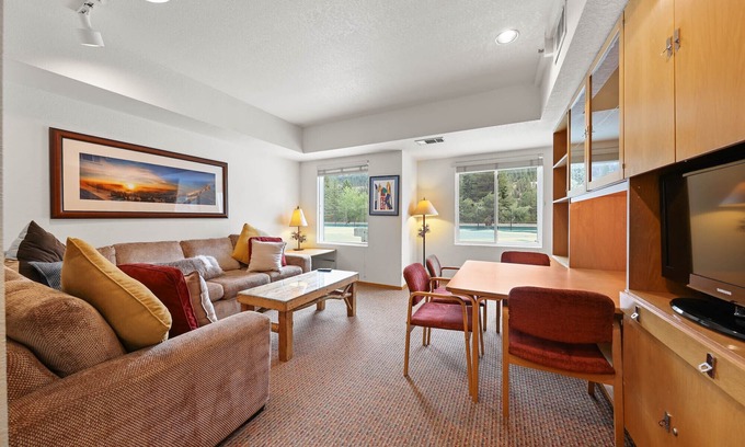 Olympic Valley Condo | 223 | Relaxing Studio – Spas, Sauna & Pool Too