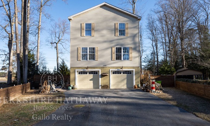 Rehoboth Beach House | 22923 Linden - Large home with so many amenities AND pet friendly!