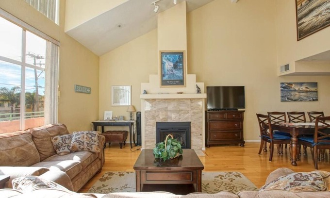 Downtown House | 239 Park in Pismo Beach